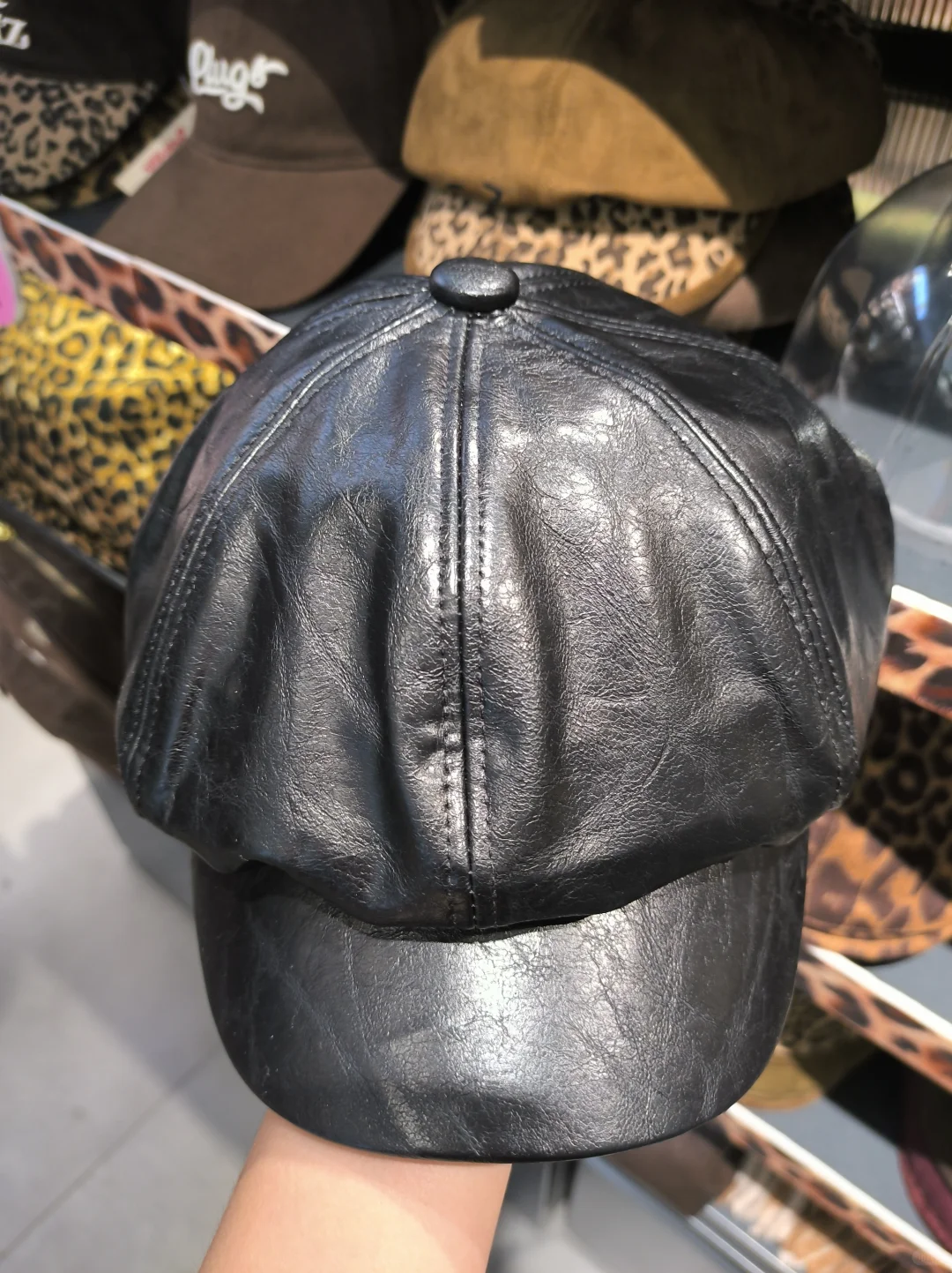 买到很高级感的帽子帽子！?