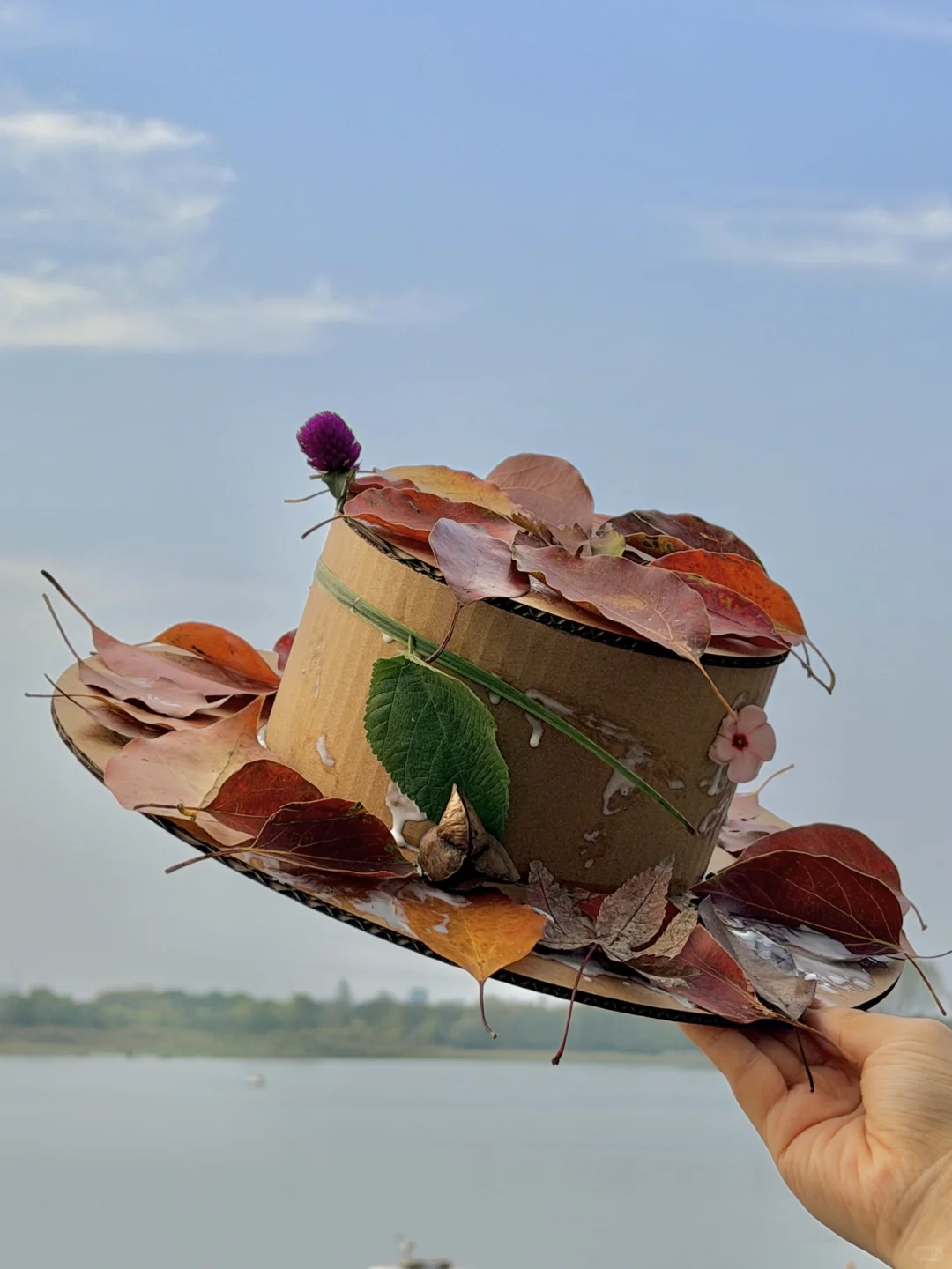 我们用秋天做了一顶帽子