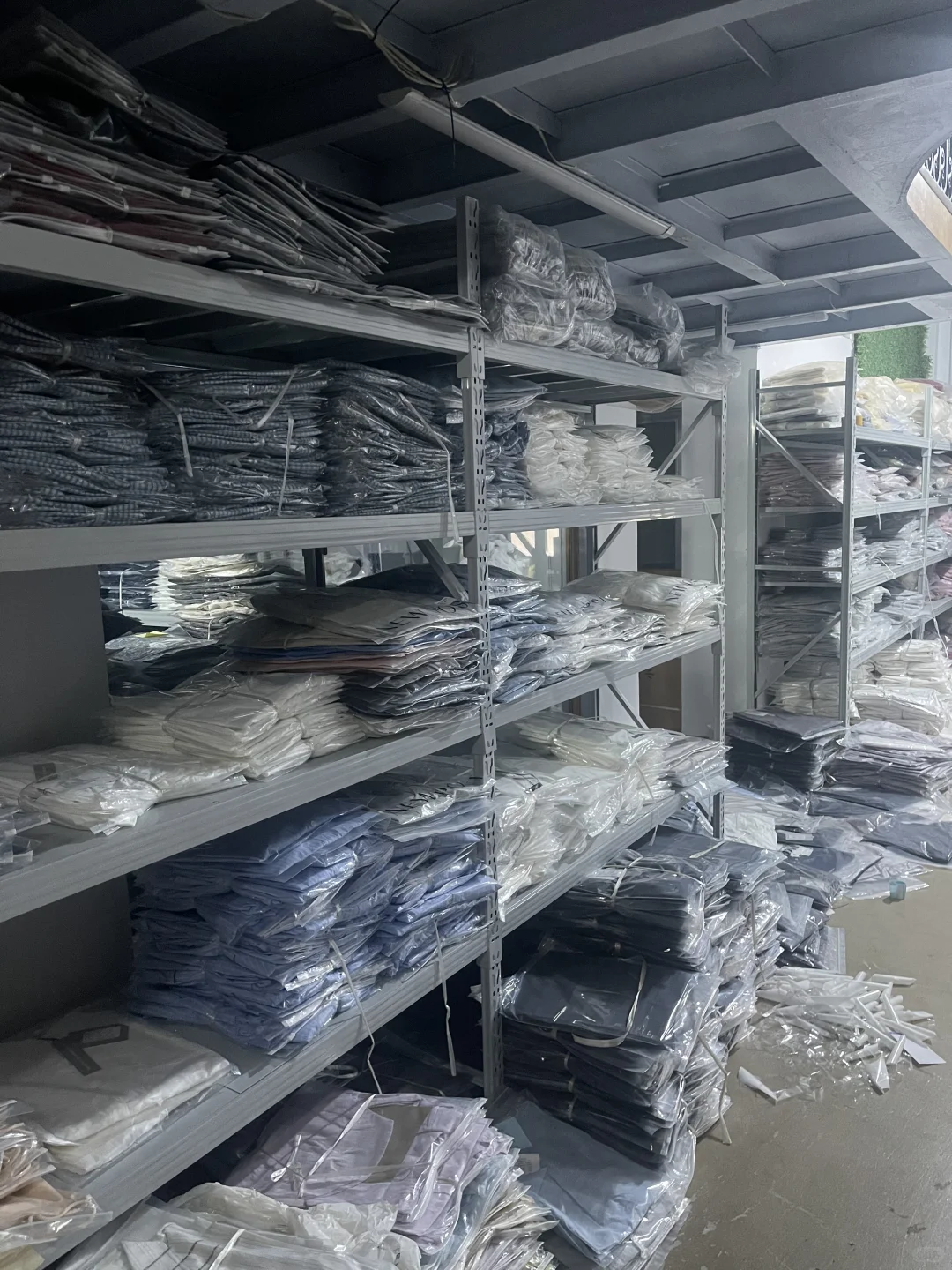 2点50分的仓库，这是最近下的早班?