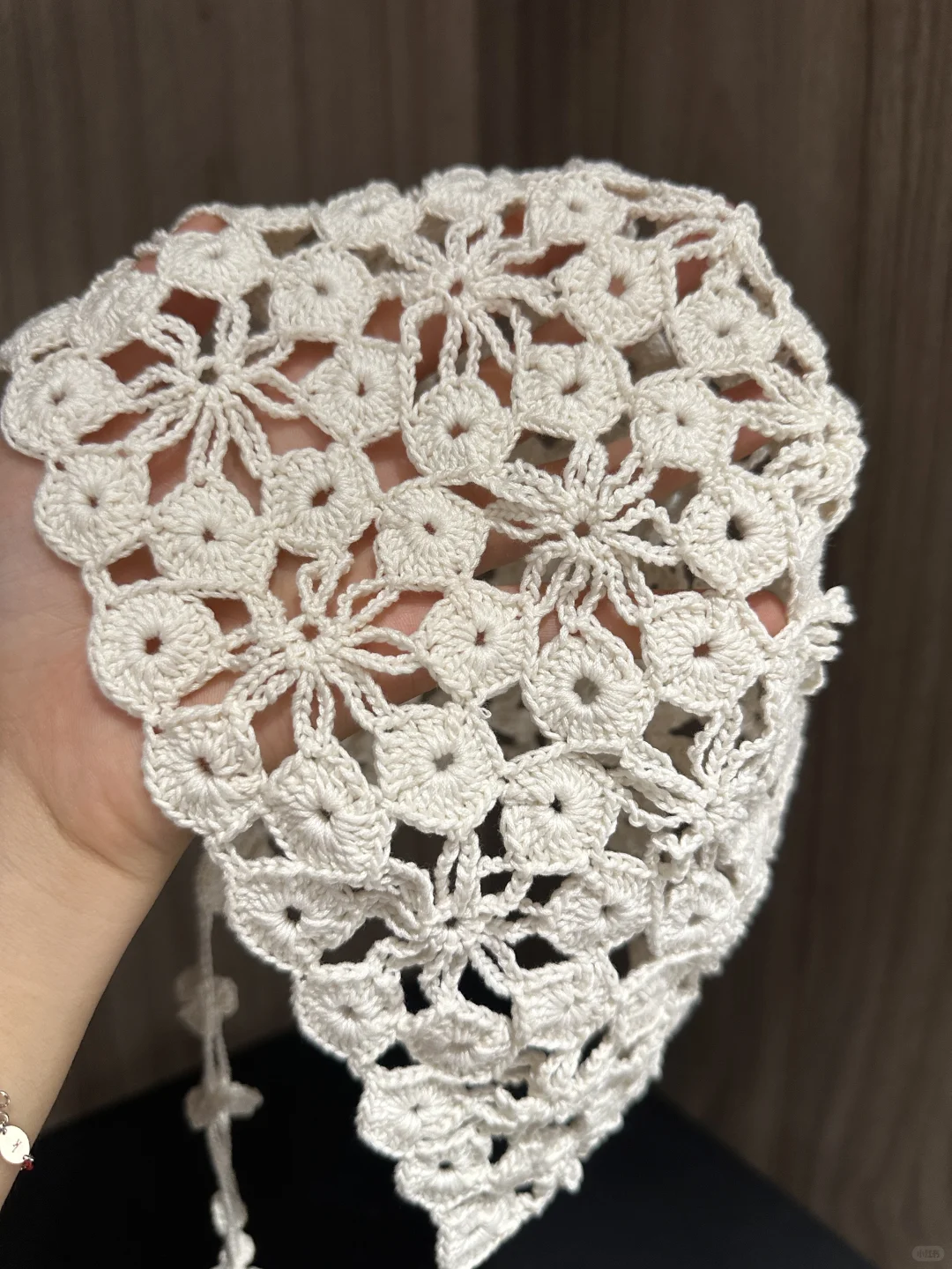 绝美的钩织蕾丝帽