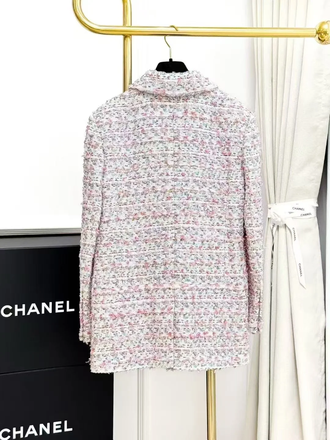 ?Chanel 23C粉色?混色编织翻领双口袋外套