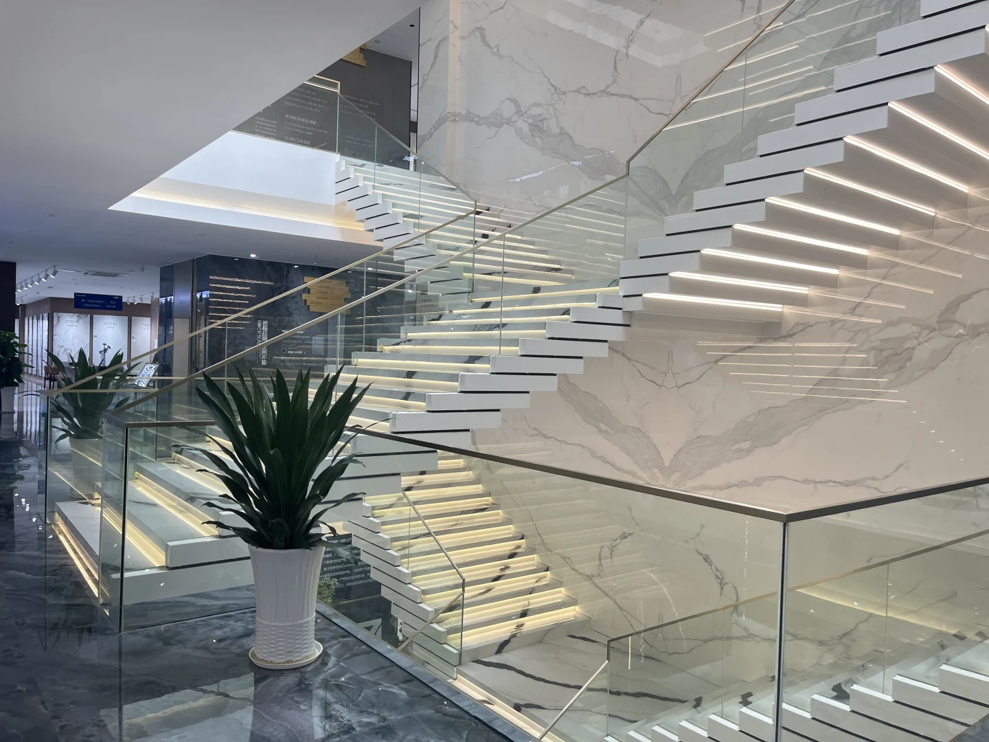 岩板避坑血泪史！选错厂家=白扔几万❗️