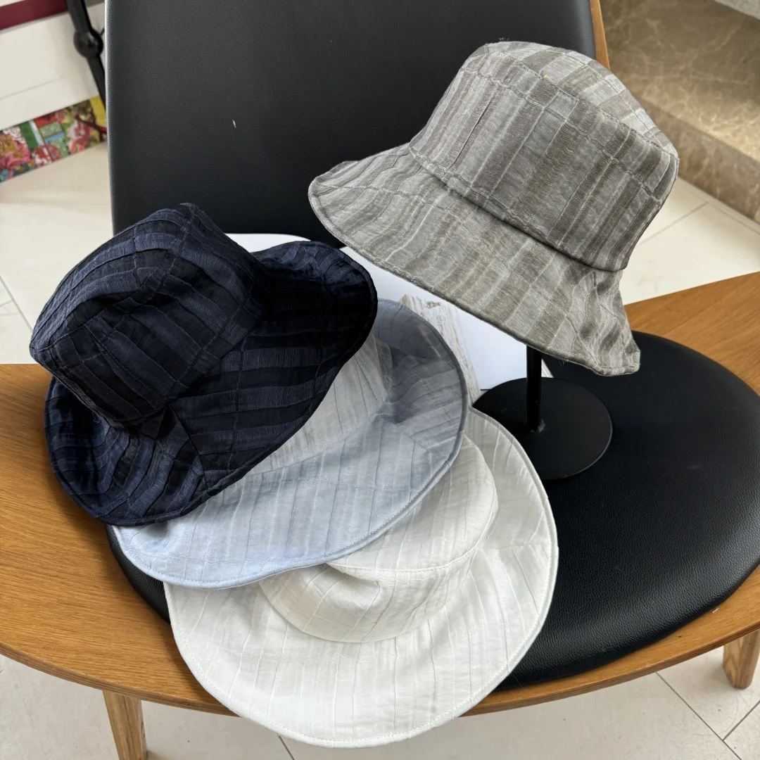 每天认识一个高品质女装帽子供应链