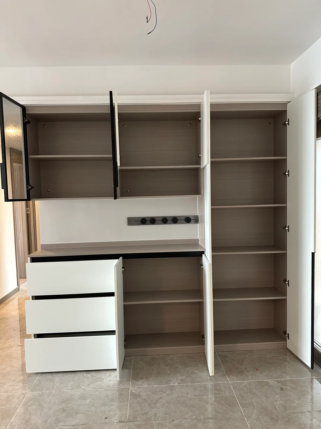 一站式服务 从客厅、卧室、厨房等全屋定制