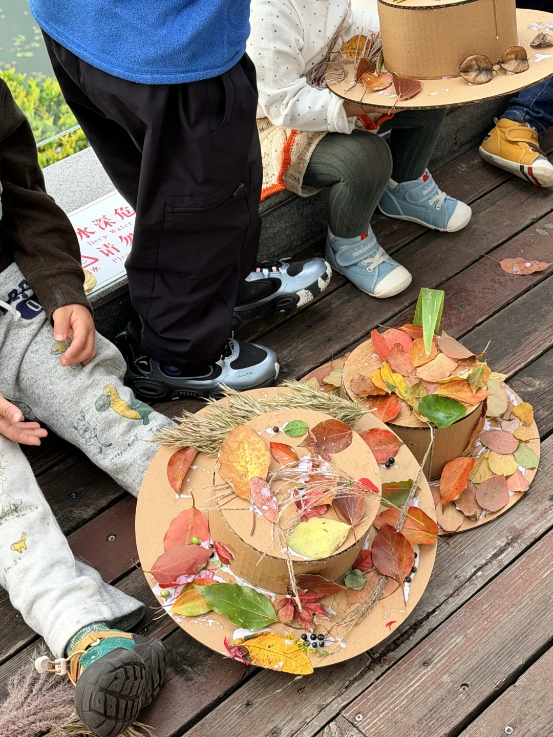 我们用秋天做了一顶帽子