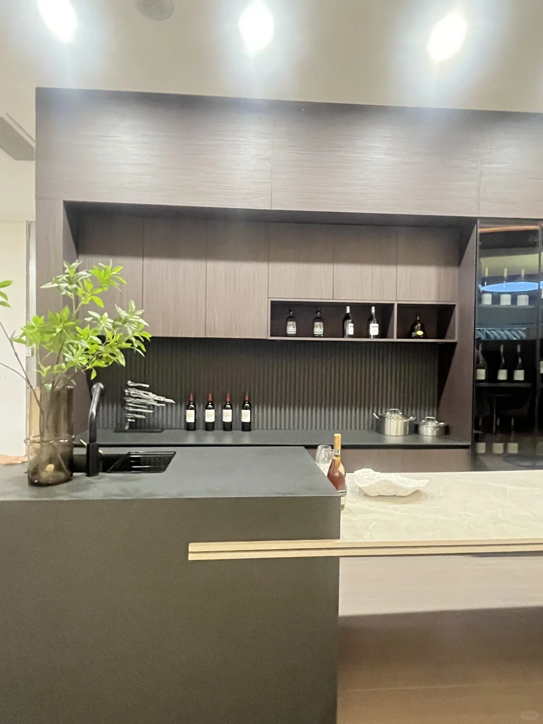 全屋定制服务,品质铸就完美生活!?