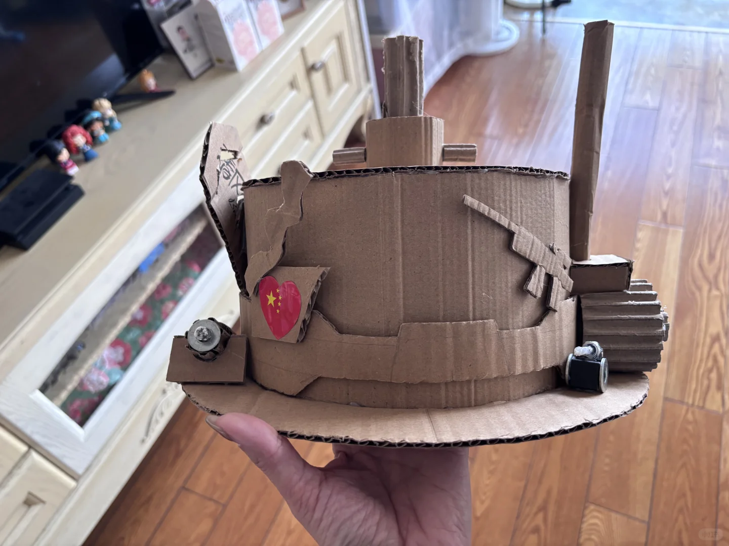 科技节作业完成！！——武器帽