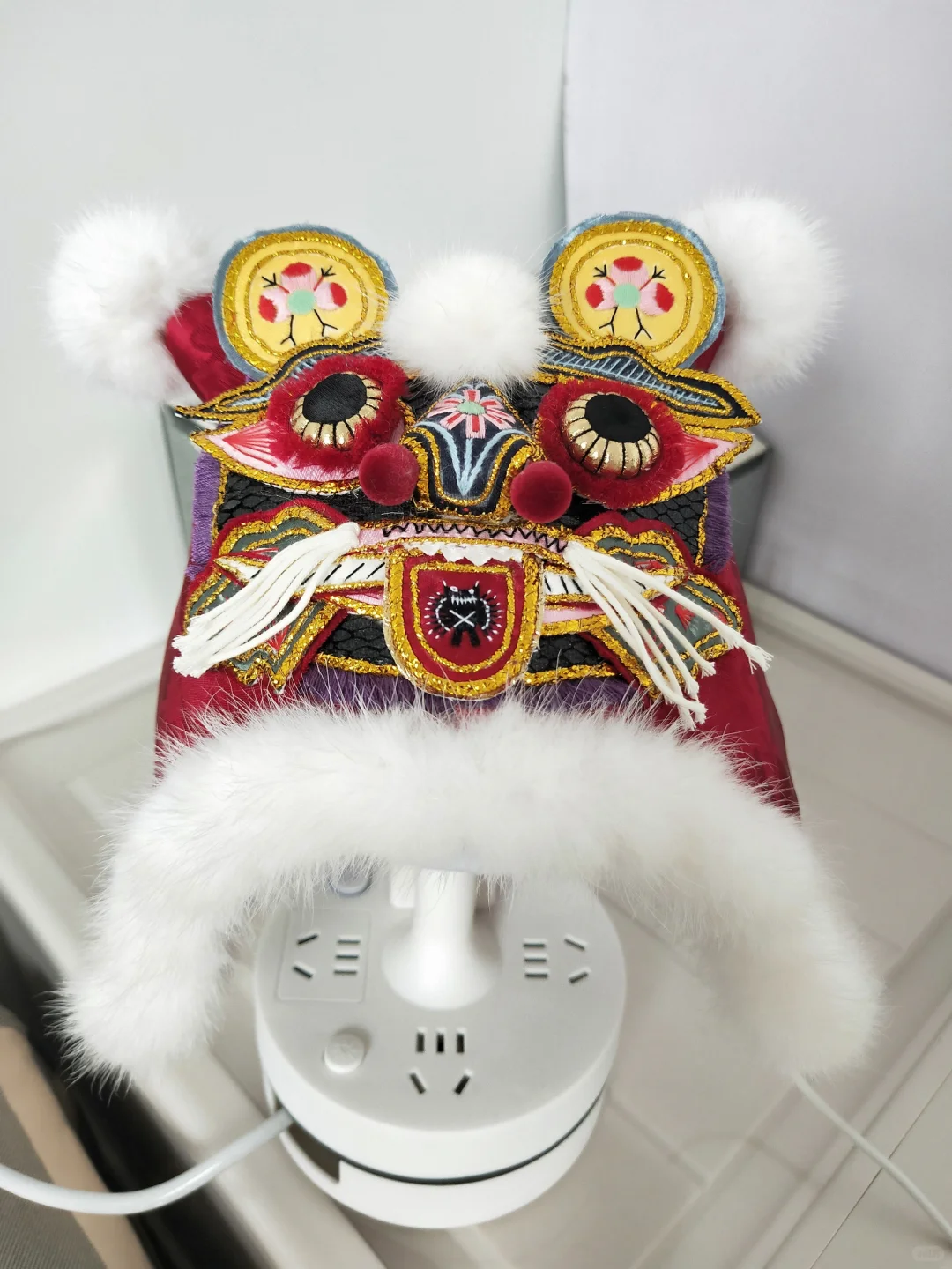 亲手给闰闰宝宝缝制的老虎帽