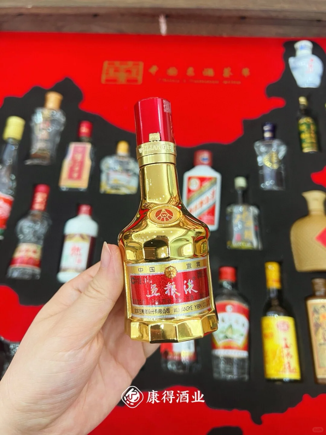 20支名酒小酒版礼盒！谁看了都得两眼放光