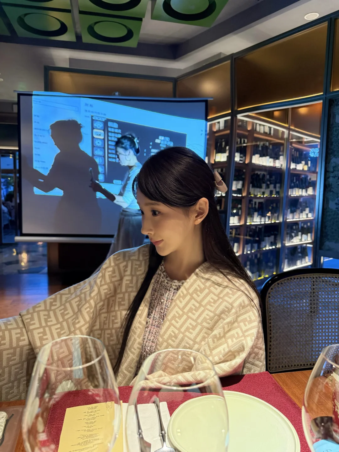 参加一场葡萄酒品鉴晚宴的plog