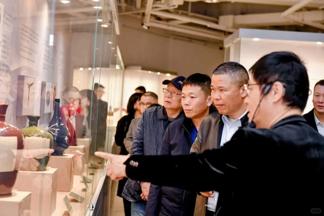 探索酒的神秘起源：历史长河中的醇香之旅