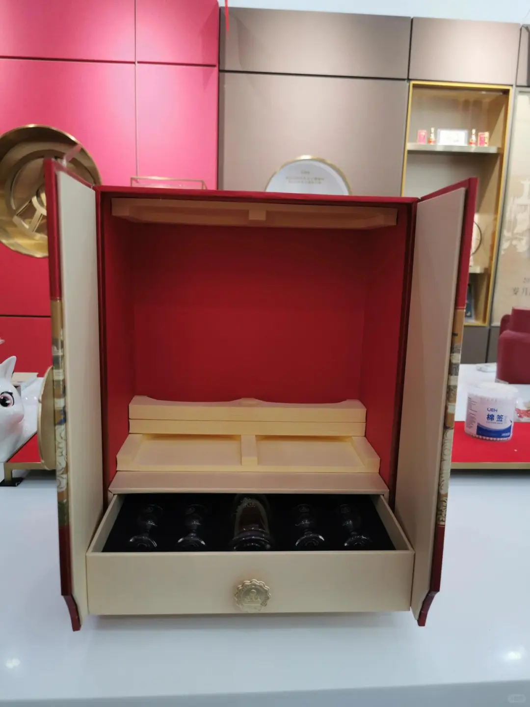 五粮液礼盒包装