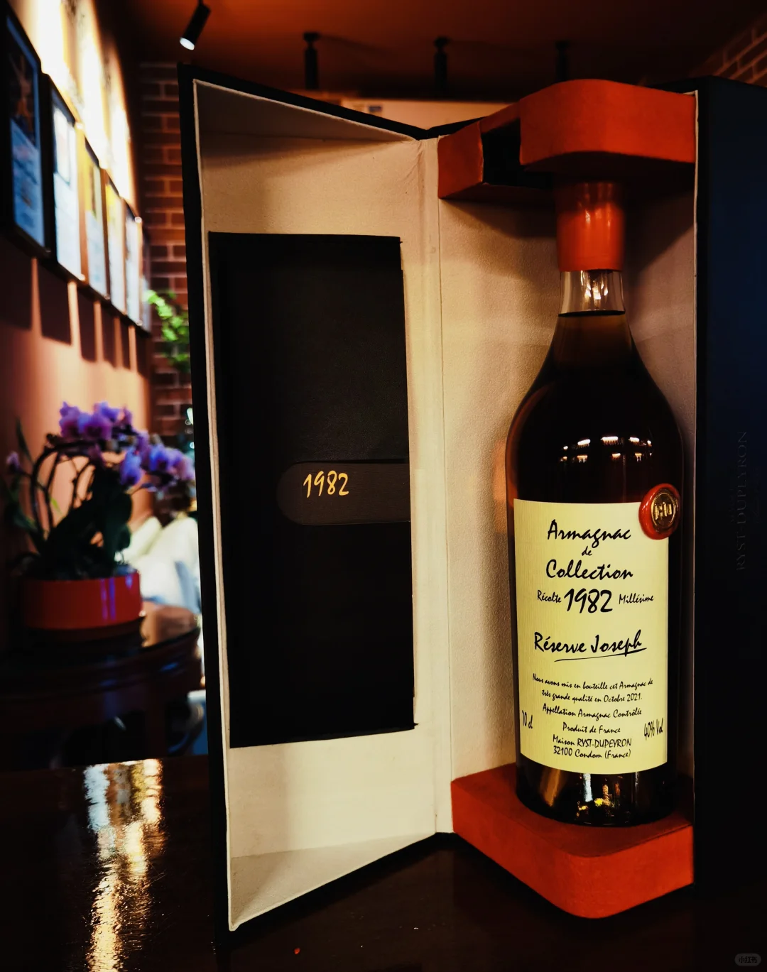 月饼没新意？中秋送46个单一年份雅文邑