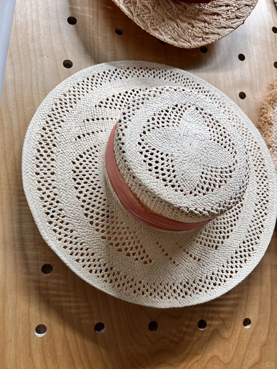 恭喜您刷到女装配饰品一手货源供应商