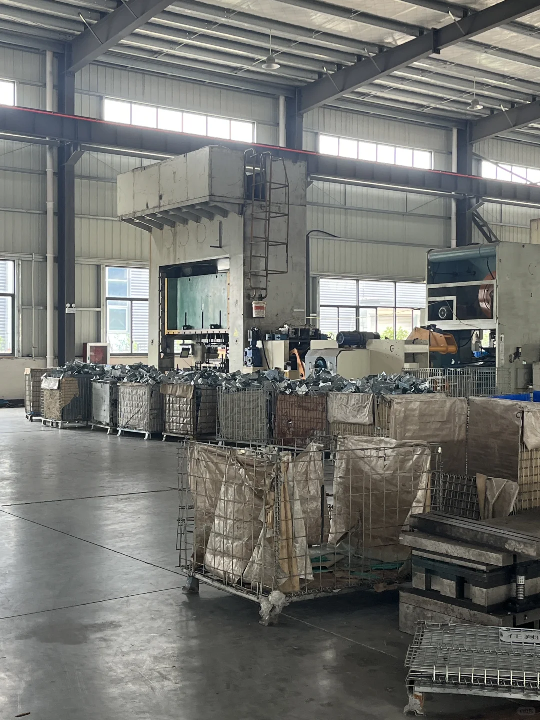 五金冲压定制，找对工厂，省心一半！