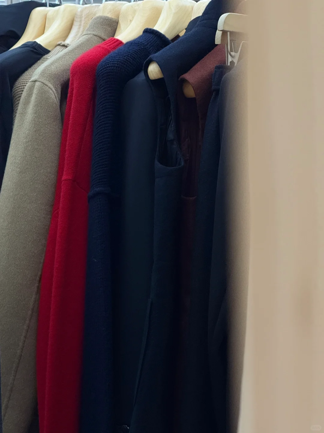 高审美女装供应链——我供货你卖货