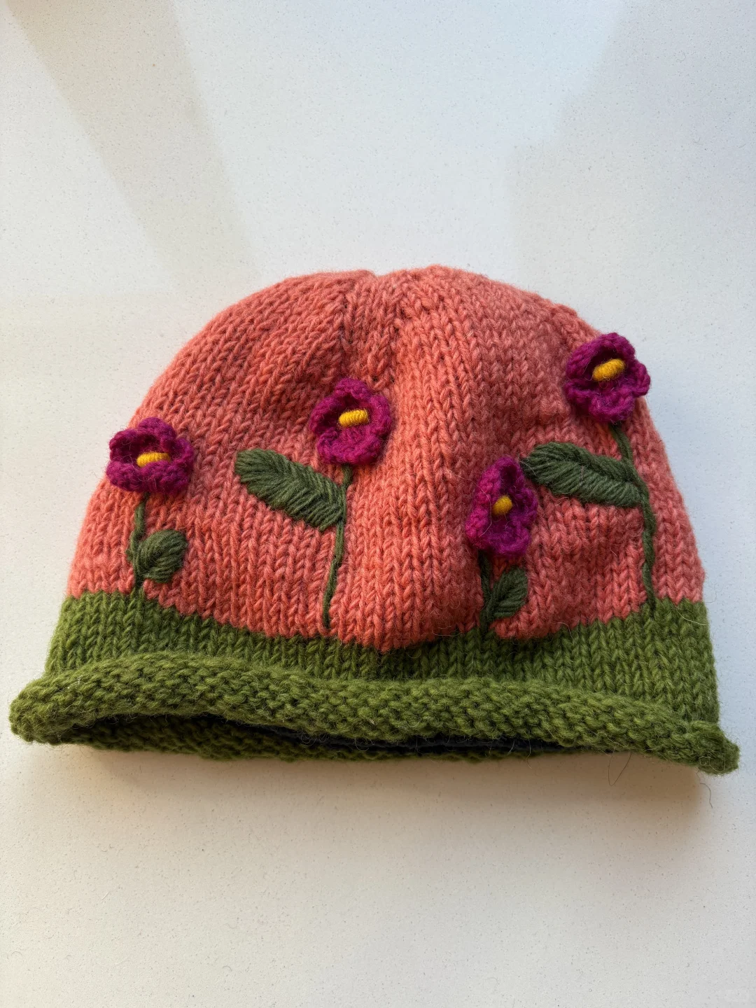 呐～帽子上开出了小花花