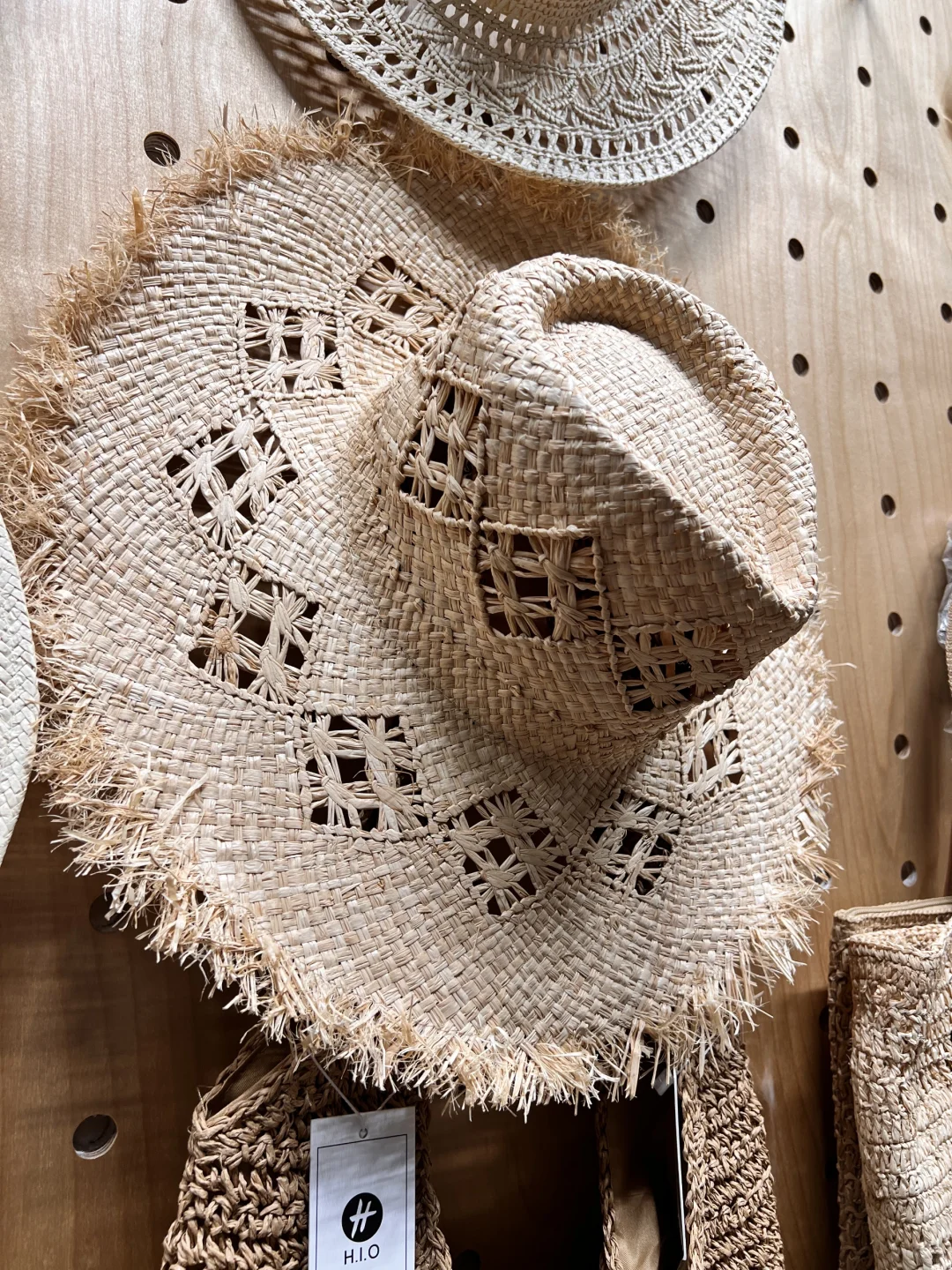 恭喜您刷到女装配饰品一手货源供应商