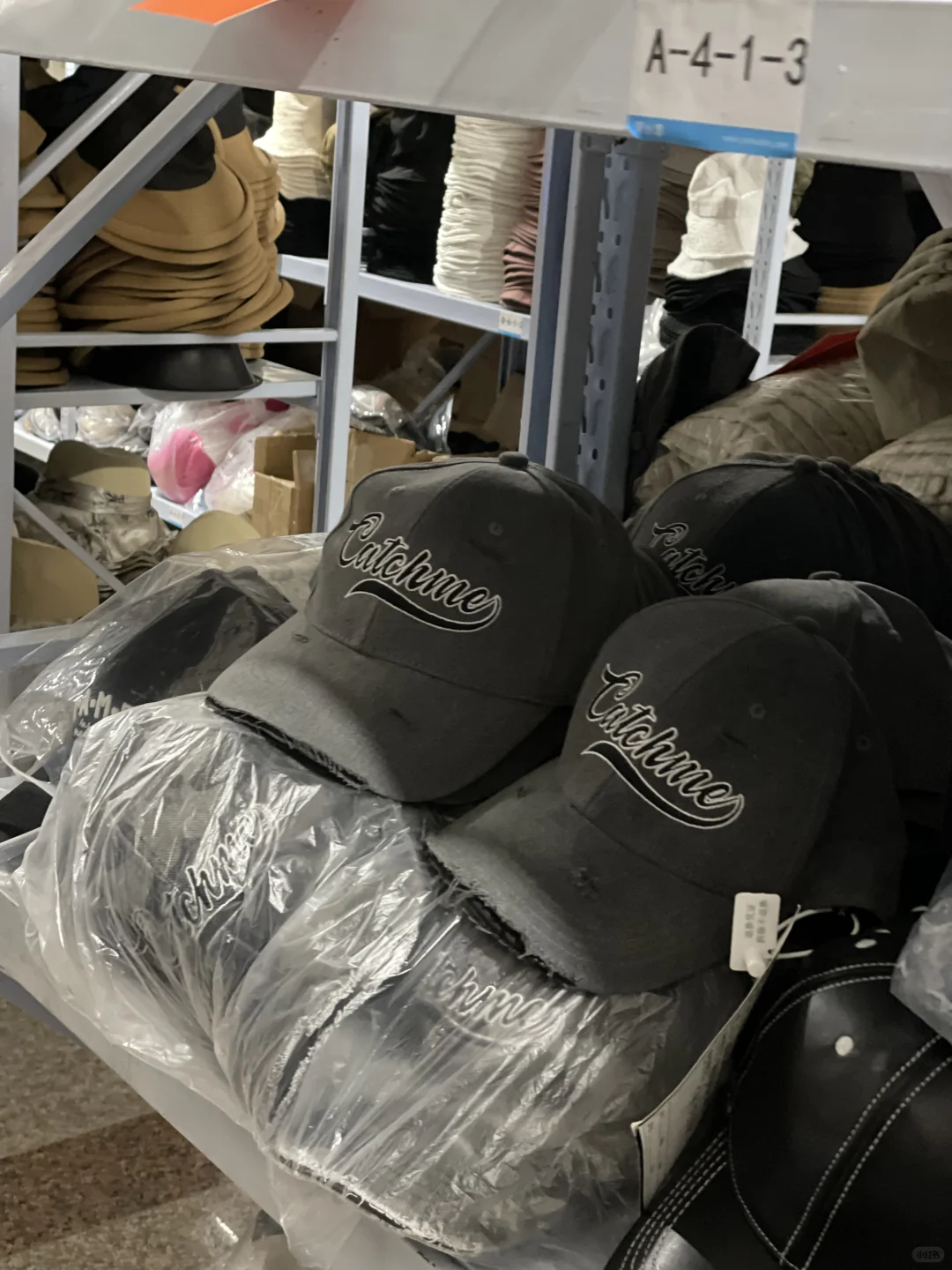 仓库实拍｜帽子头供应链