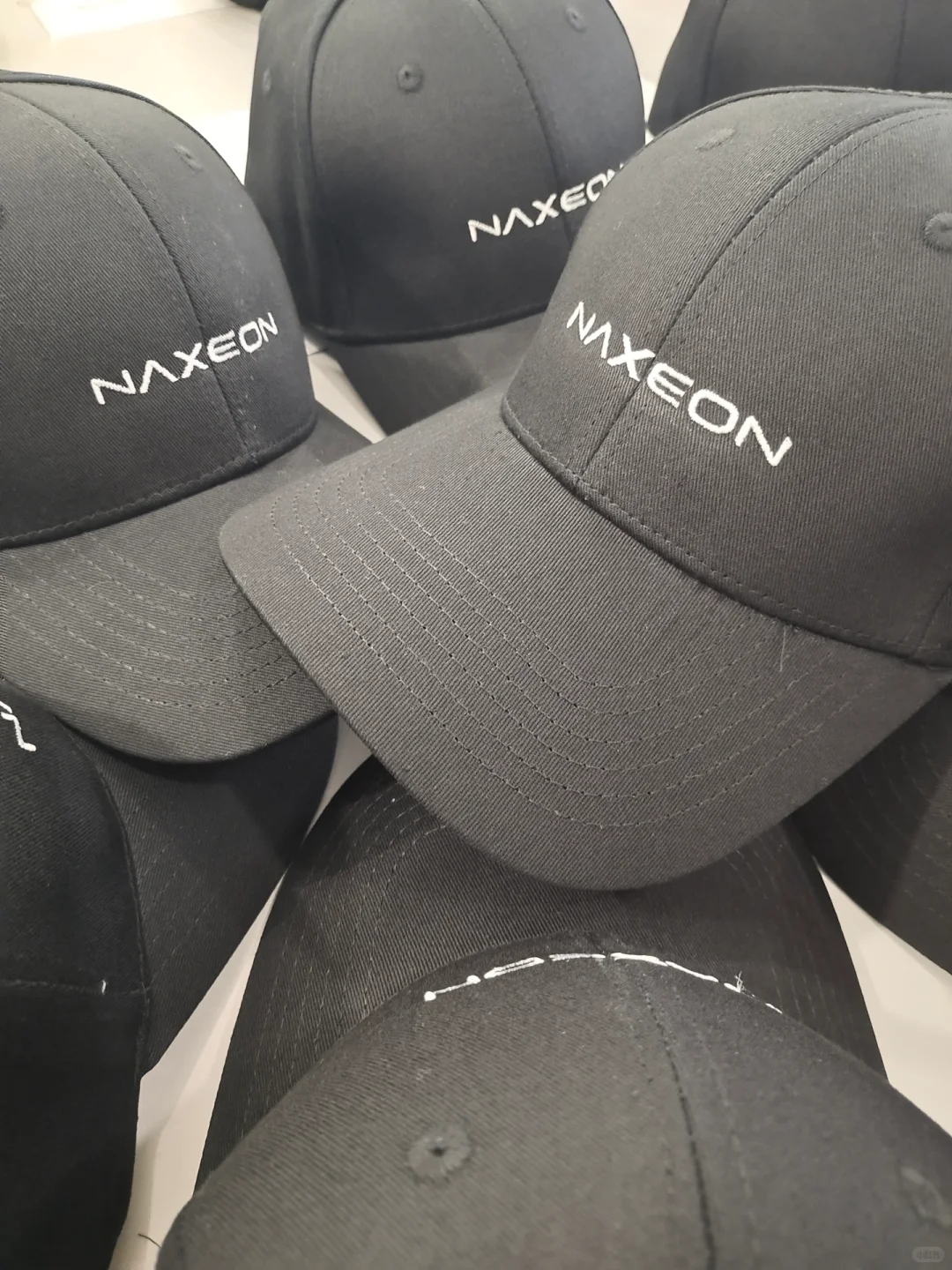 小批量大批量?定制棒球帽