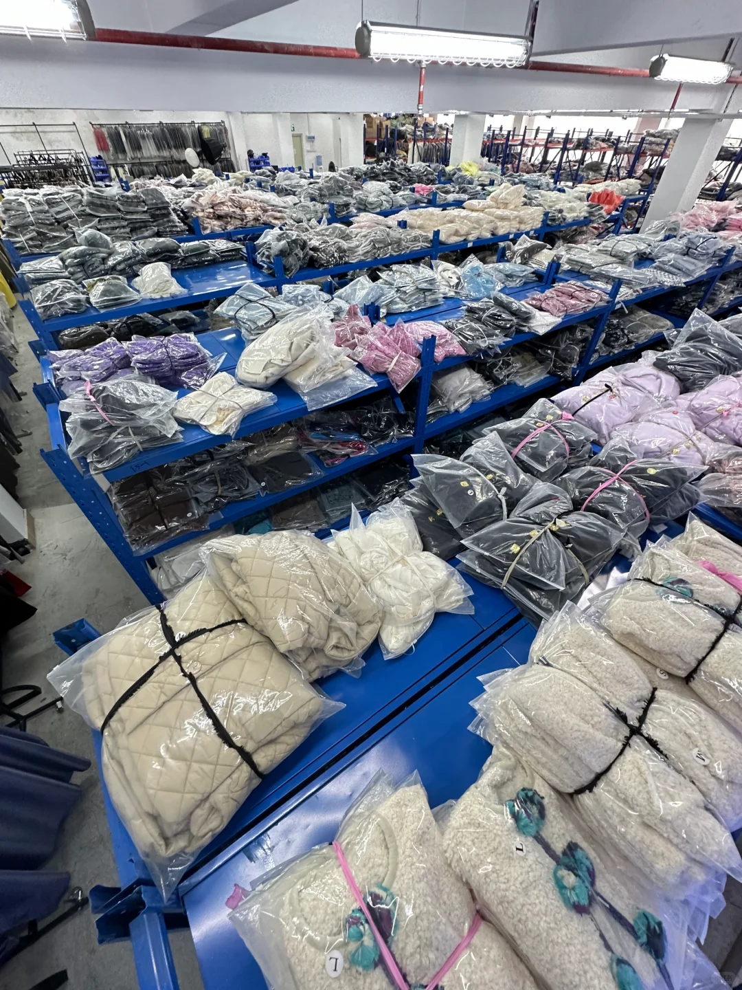 在深圳 服装创业负债630w