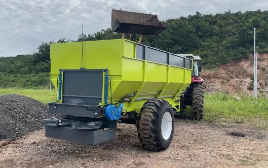 撒粪车生产厂家