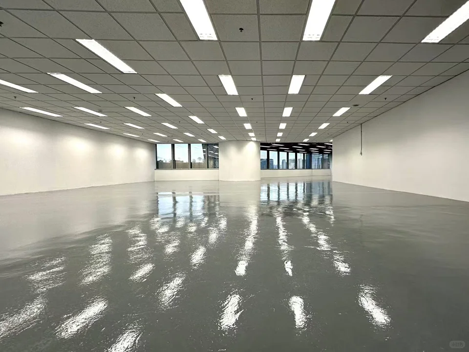 来着租办公室的老板 指定能上市