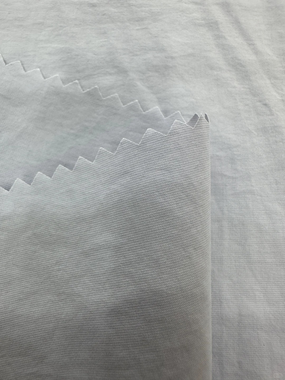 有型不费力?塔丝隆棉感横条