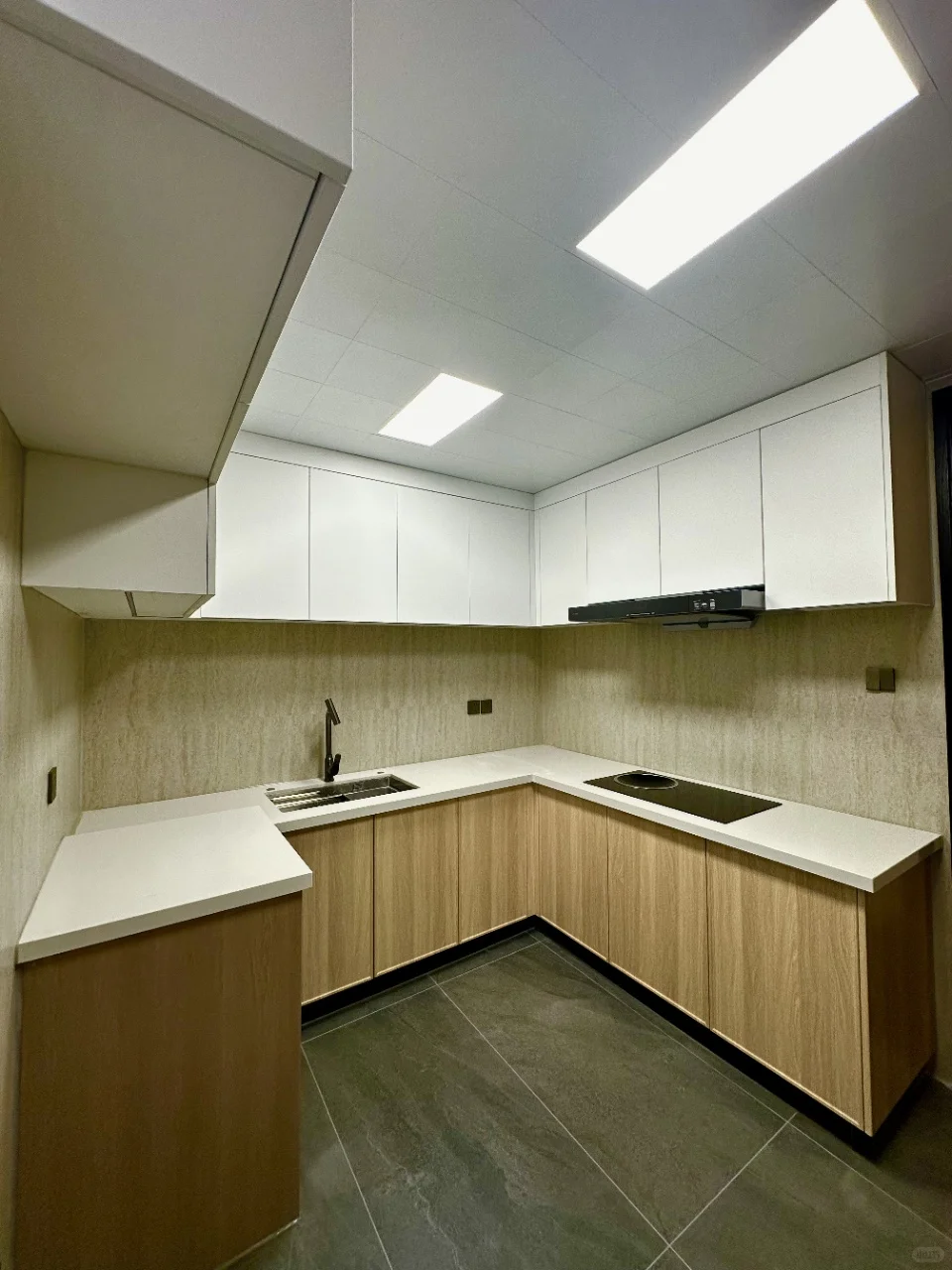 朝阳站独门独院全新上市隆重推出！