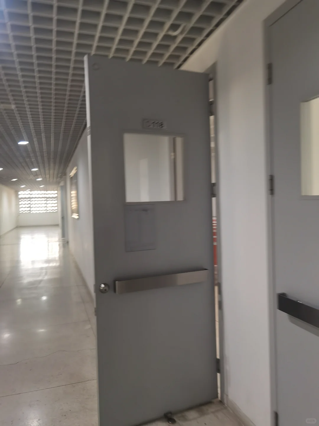 是谁闯了个大祸）