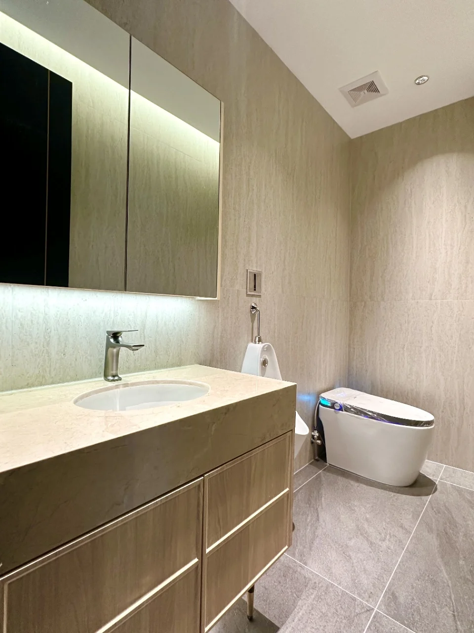 朝阳站独门独院全新上市隆重推出！