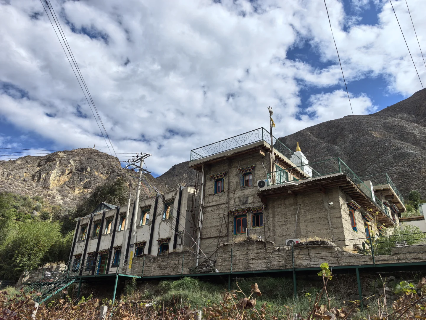 香格里拉小众体验，私人庄园品鉴葡萄酒