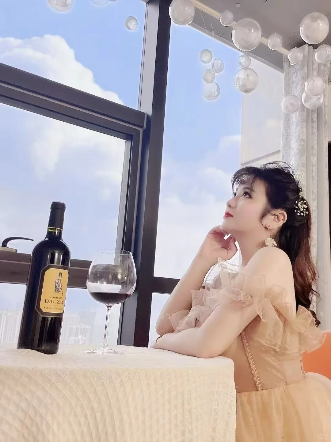 挖到列级名庄宝藏了,闭眼屯3箱