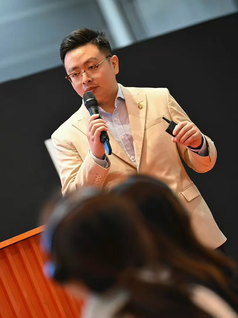 Vinexpo??CBC白酒大师班，邂逅世界舞台！