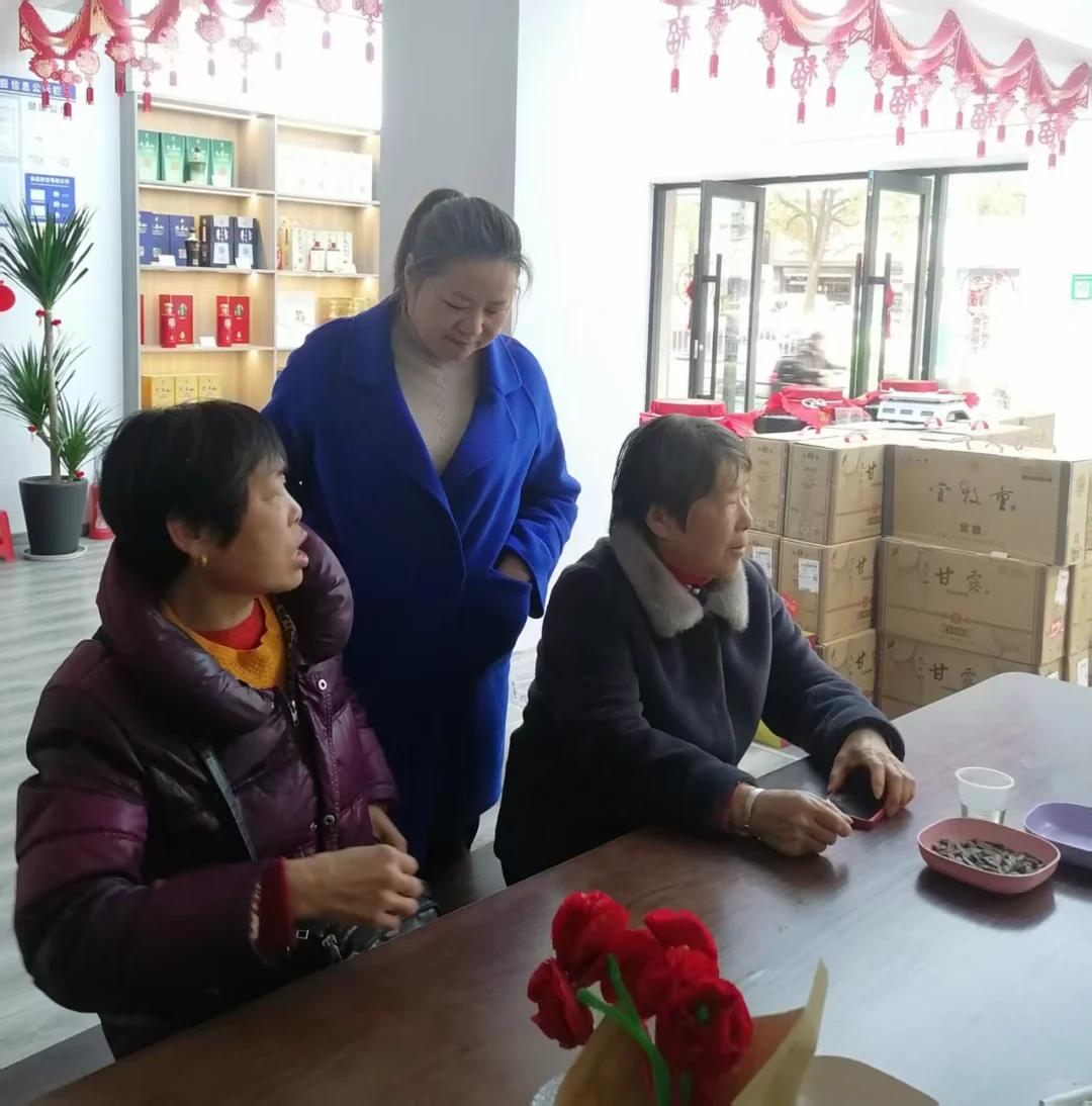 在没有接触白酒前，你心里当中白酒什么样子