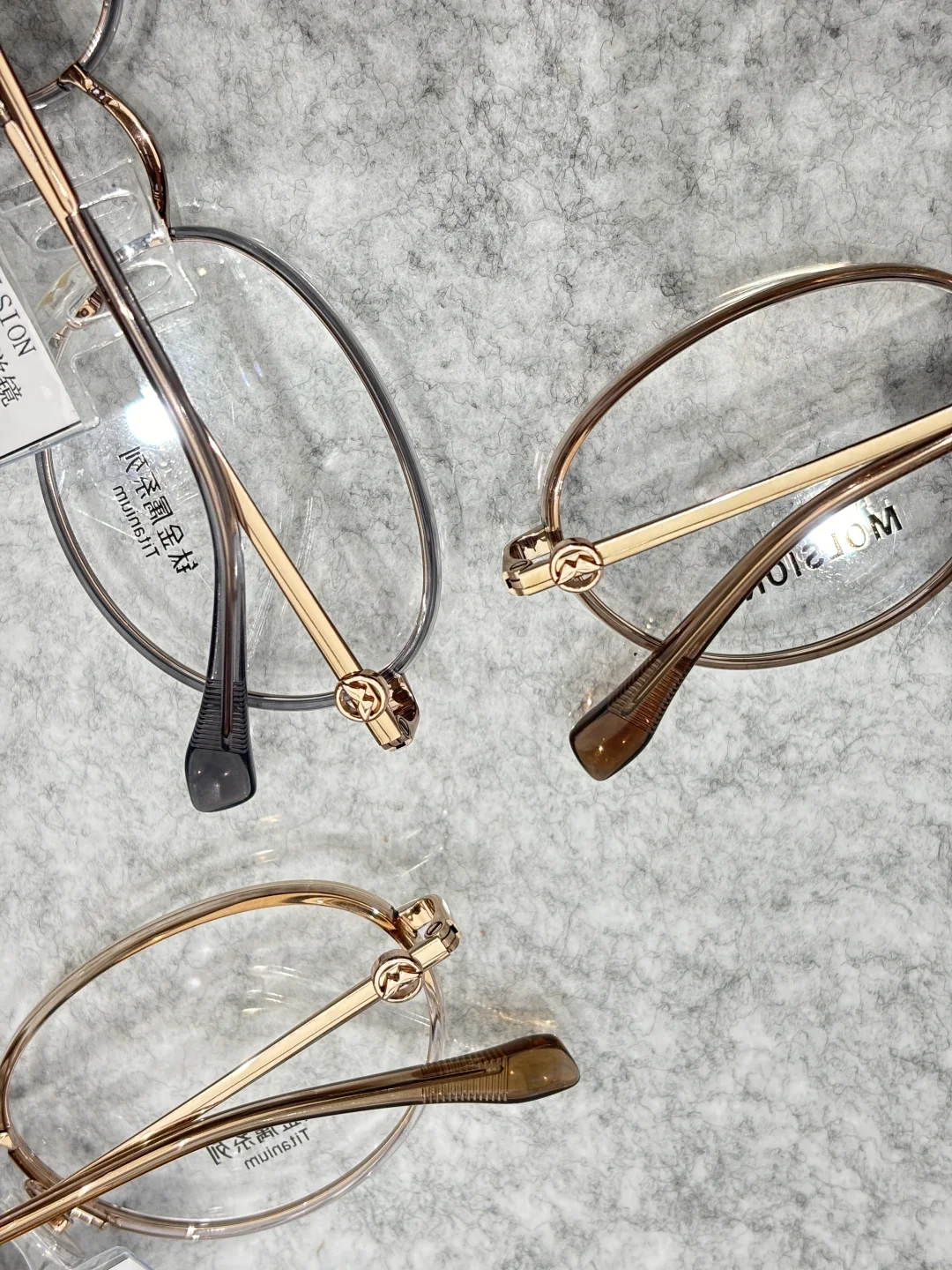 高度数的一场“视觉减负”:9g钛框