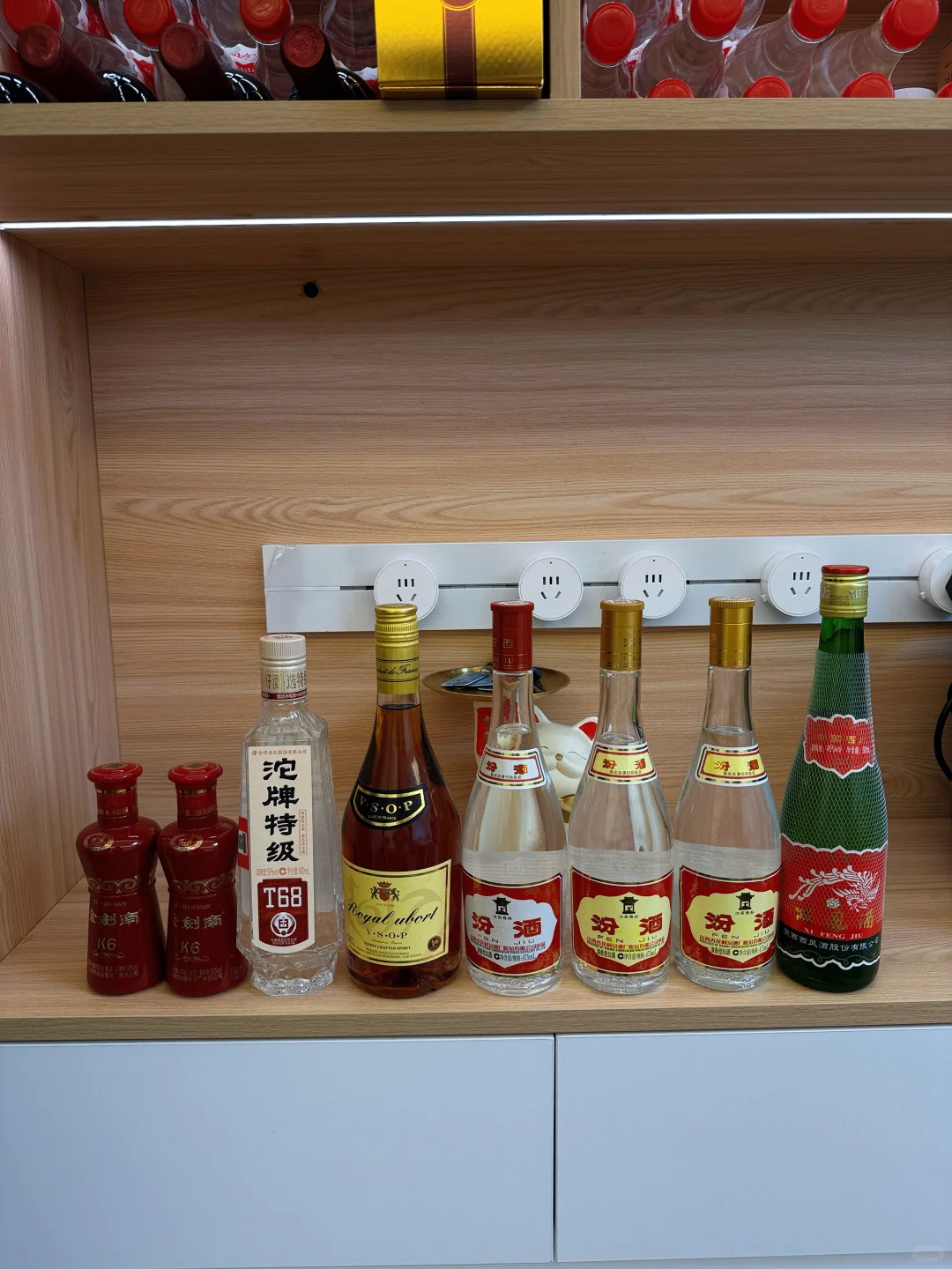 最近喜欢上了收藏白酒