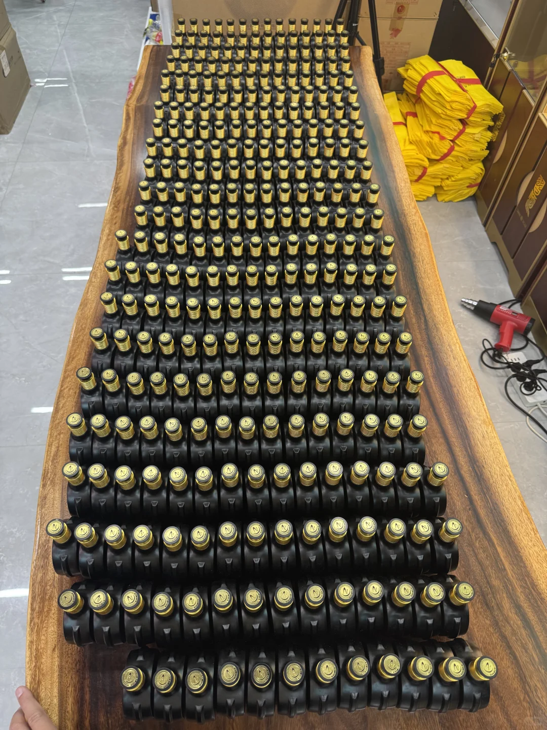 密集恐惧症又犯了，一点小酒