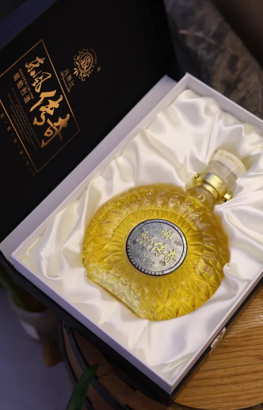 昆明酒友看这里！这瓶葡萄烈酒长在审美上！