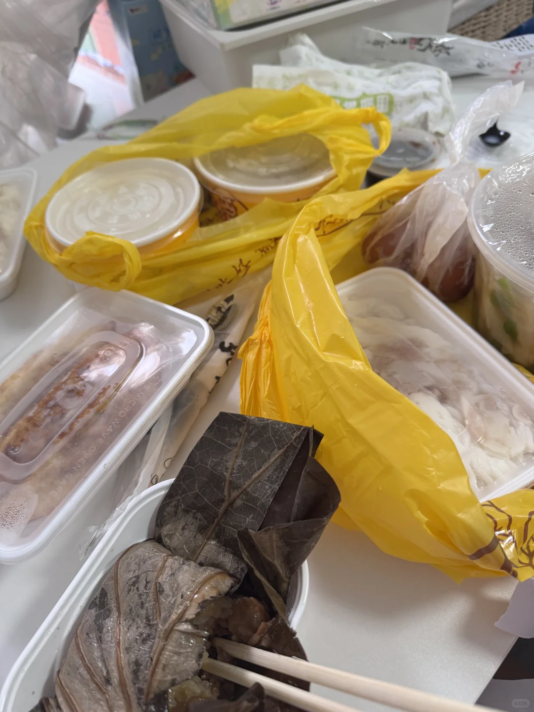 谢谢粉丝宝们的暖心外卖(｡･ω･｡)