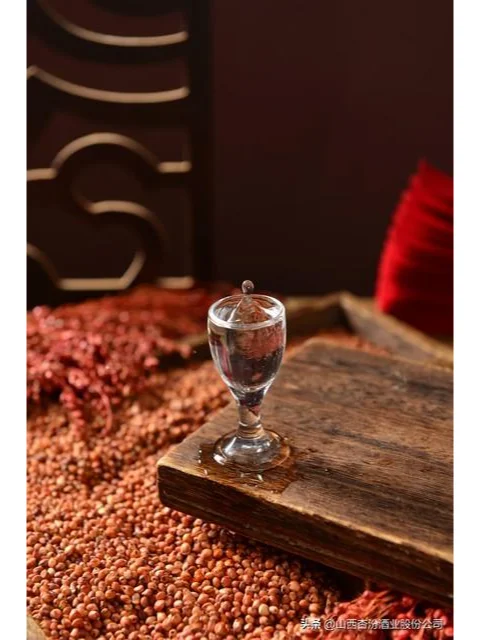 岁月沉淀，一览白酒文化的千年传奇