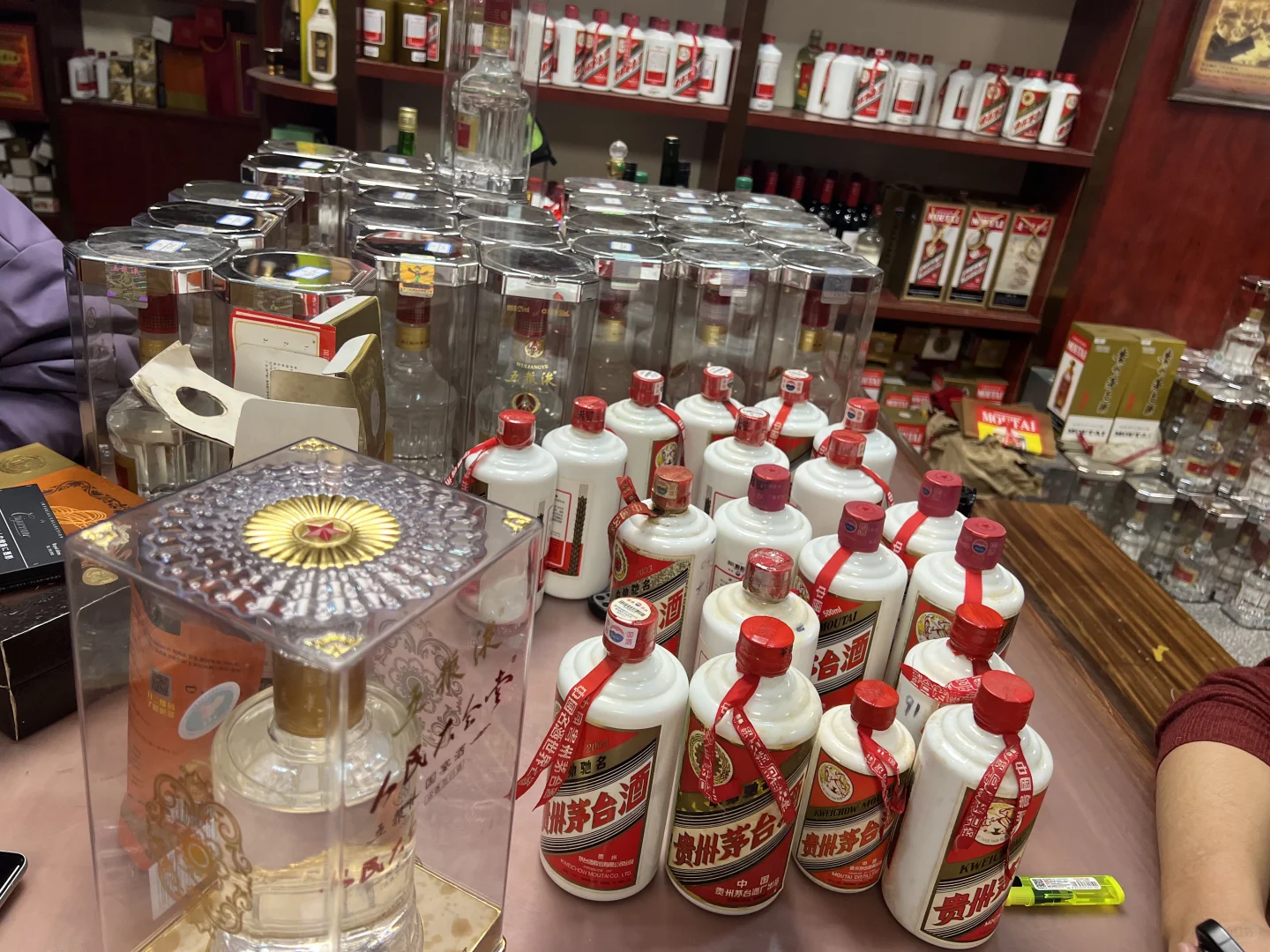 回收茅台五粮液剑南春洋河古井贡四特酒老家