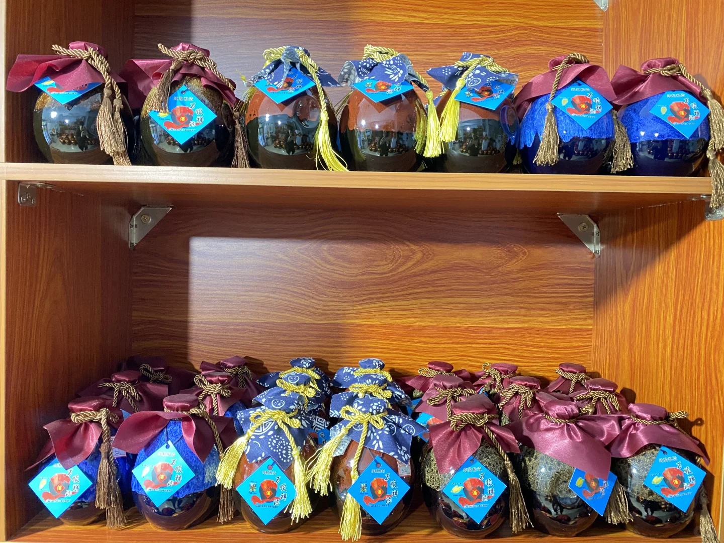 各种纯粮食白酒