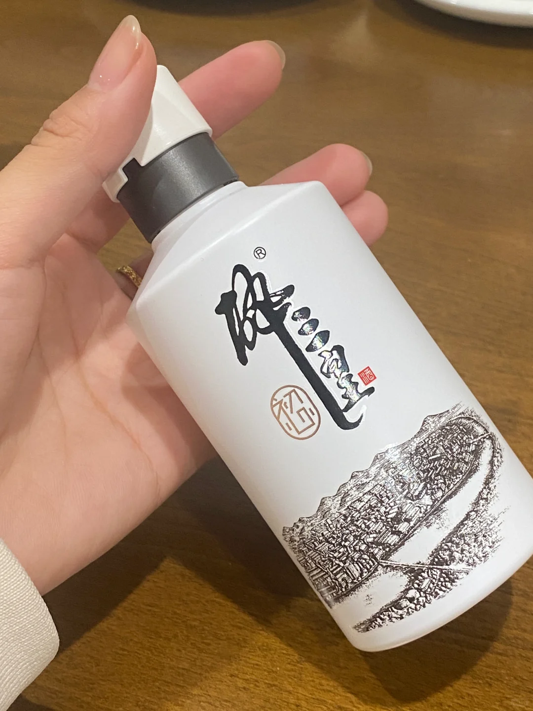 一口沦陷，酱香白酒的魔力！?