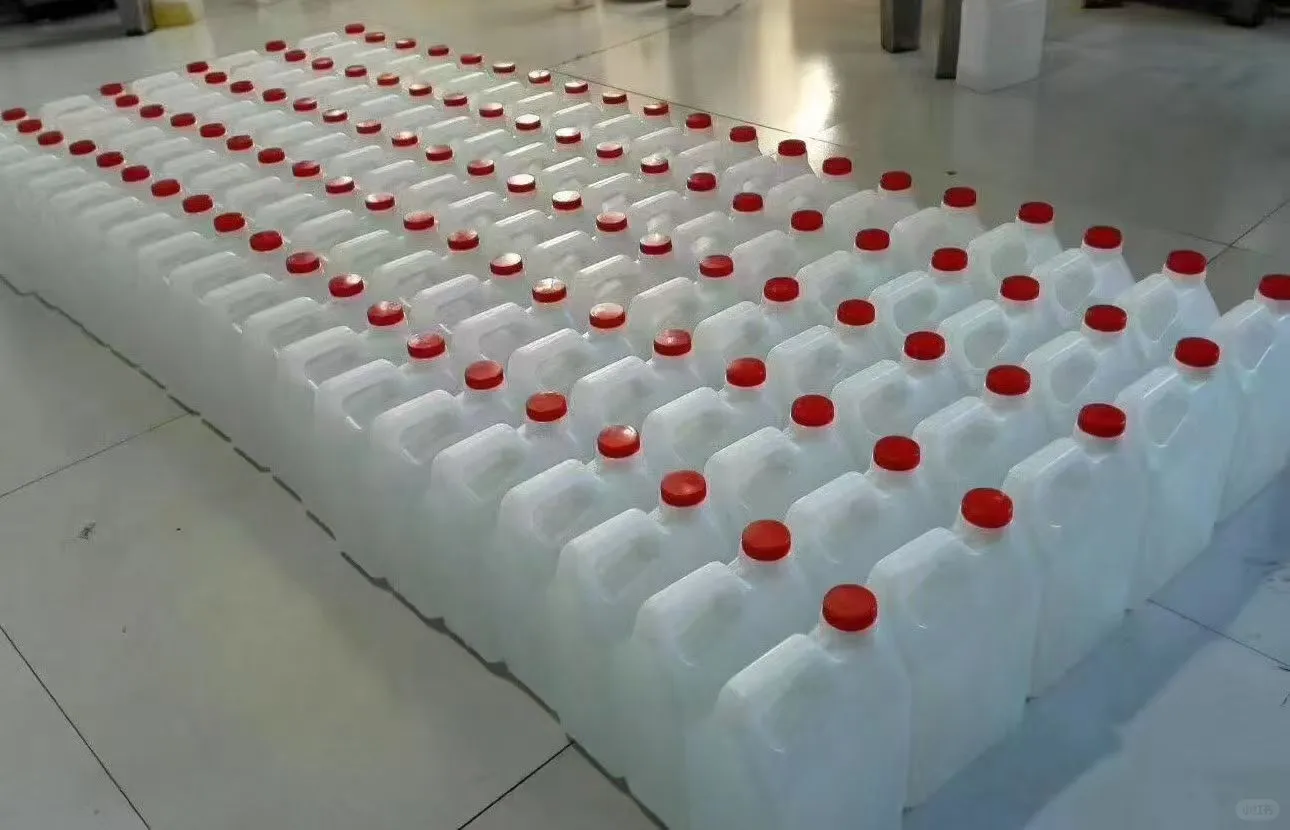 诚信经营各种礼盒系列散装白酒