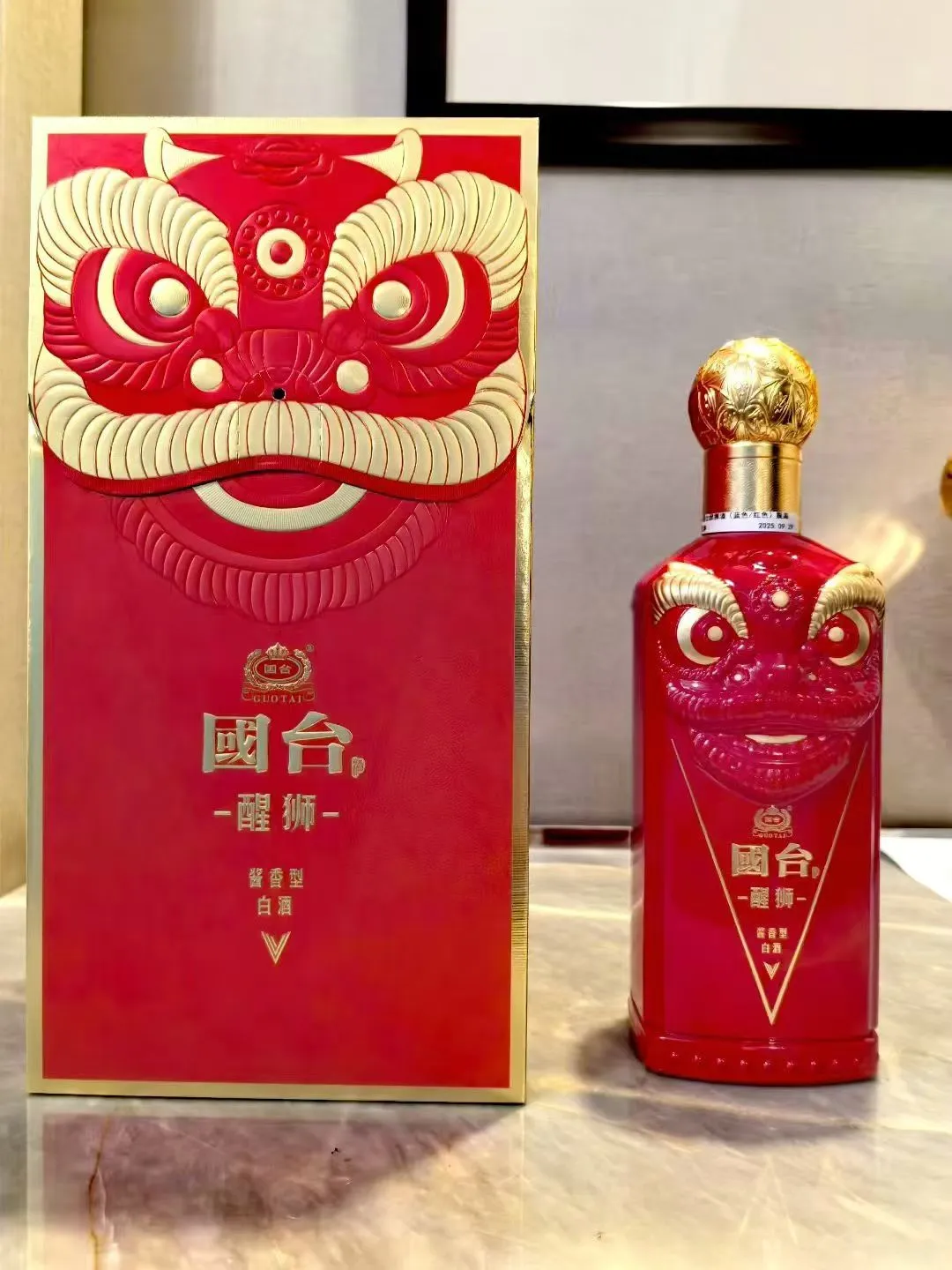 国台醒狮红53度酱香型白酒500ml