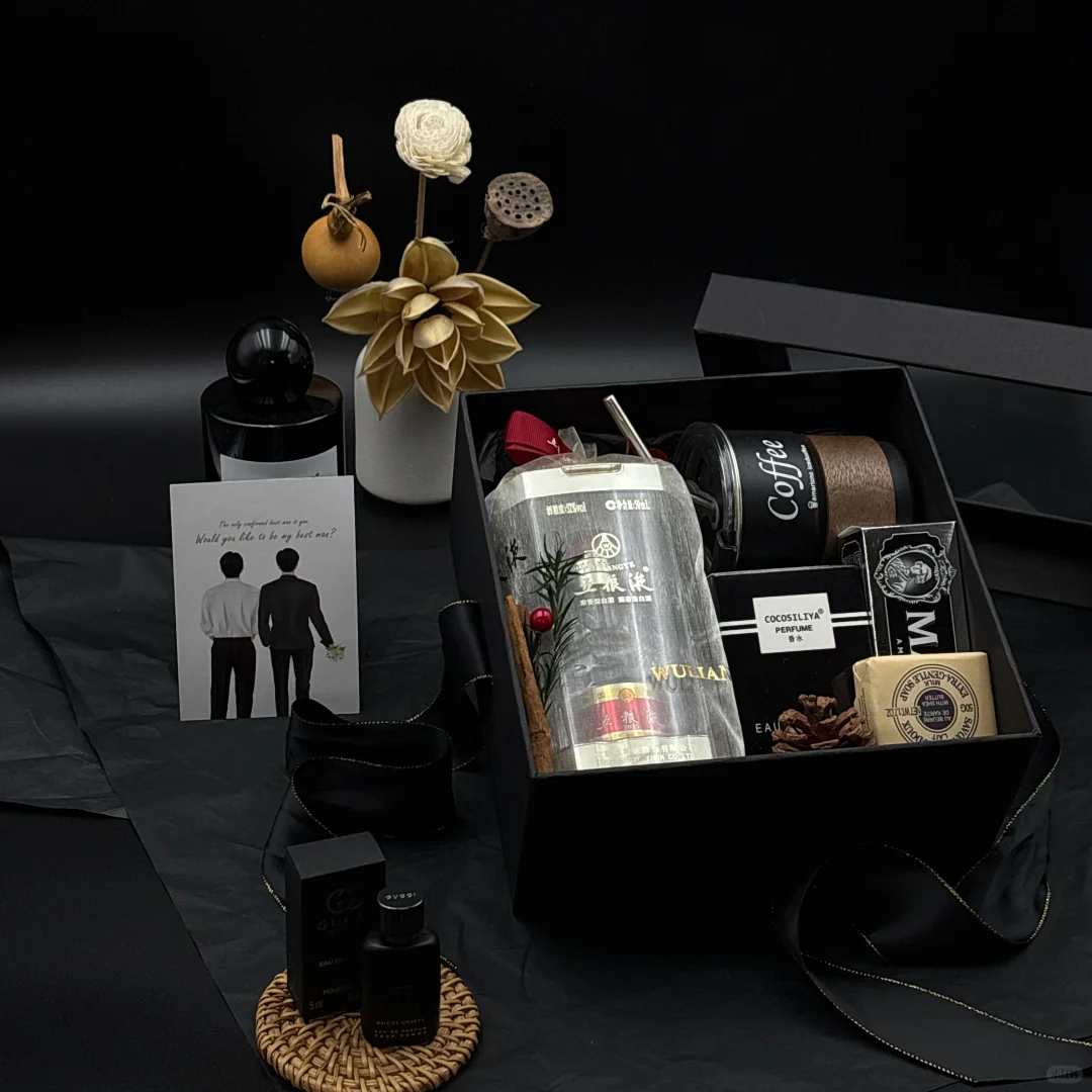 结婚伴郎伴手礼｜满满的仪式高级感?