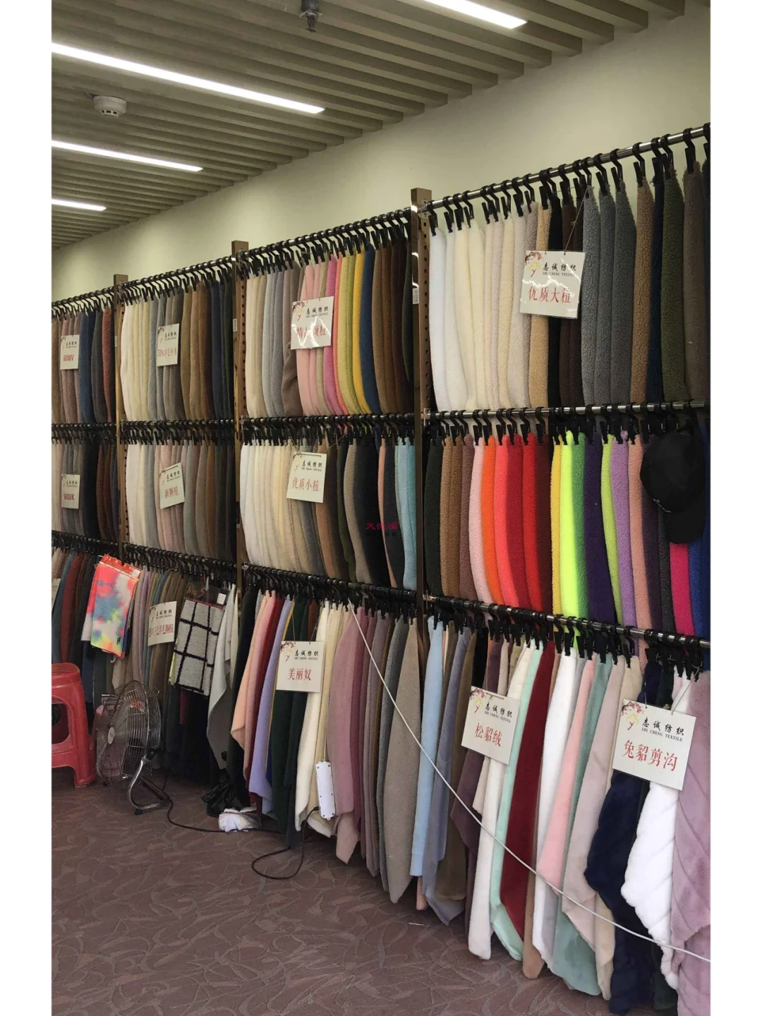 让陈列秒变艺术展的宝藏展示架！