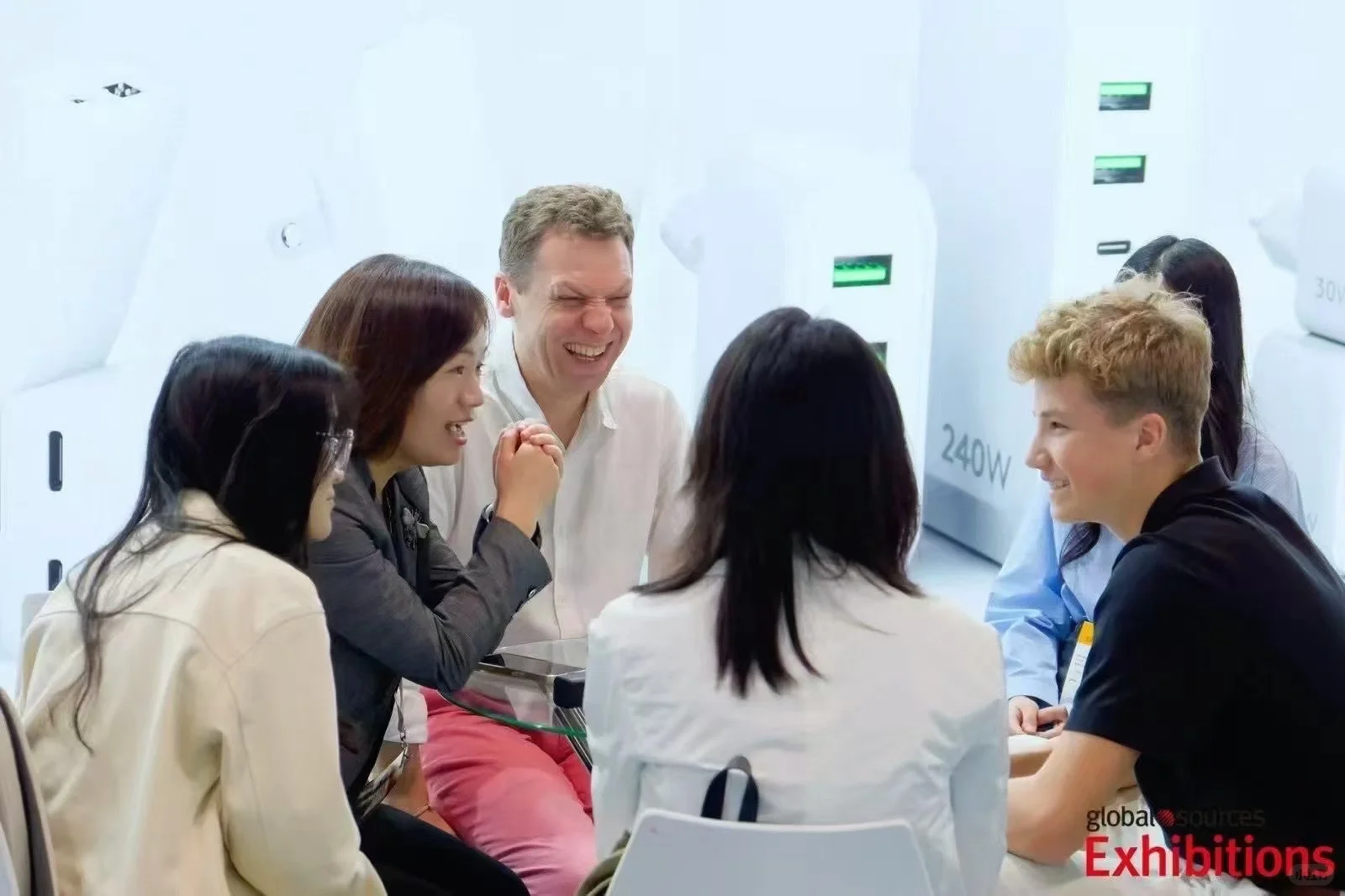 全球最大的消费电子采购展-环球资源展开幕