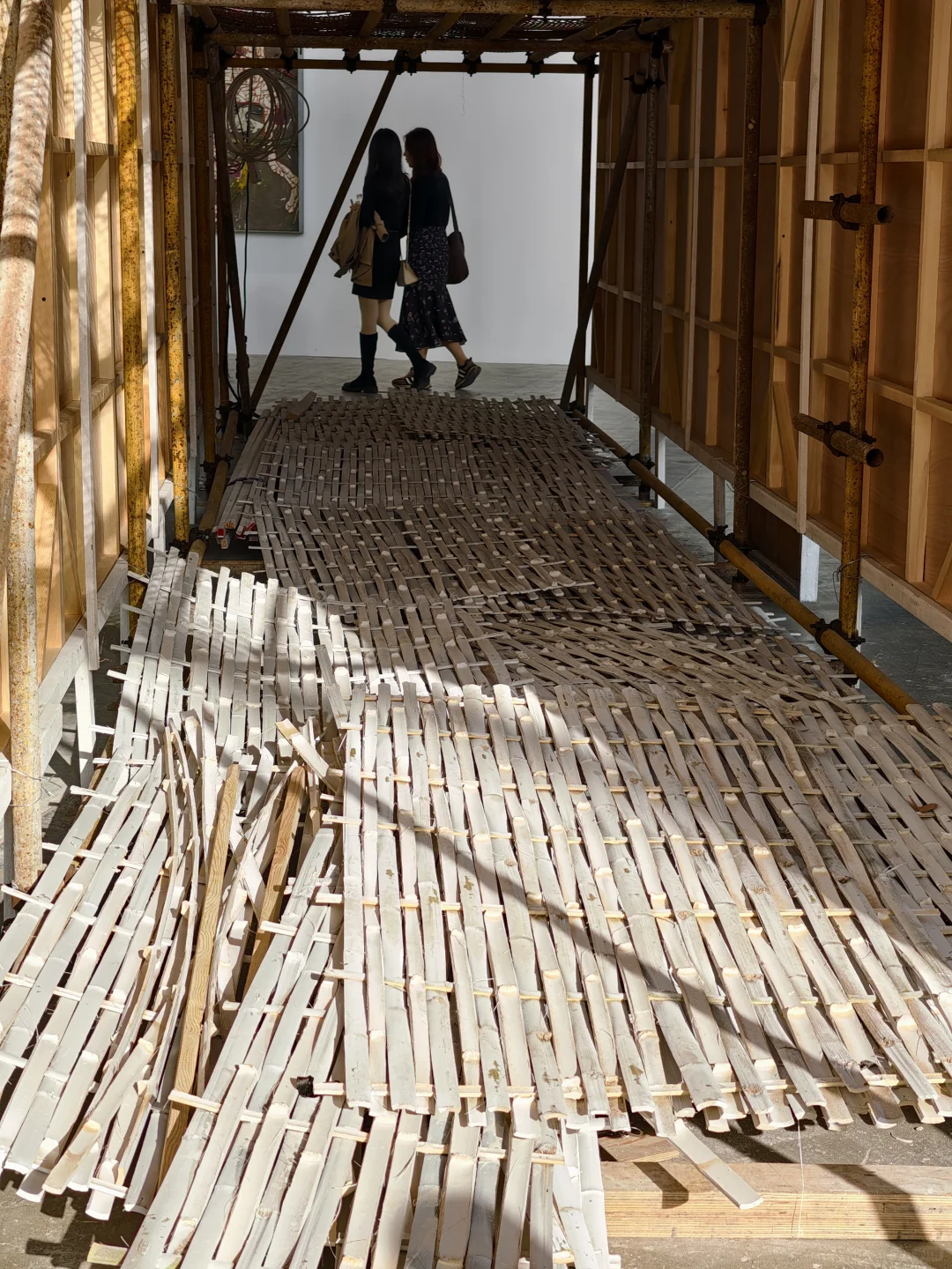 看不懂的西岸艺术设计展，拍照很好看～